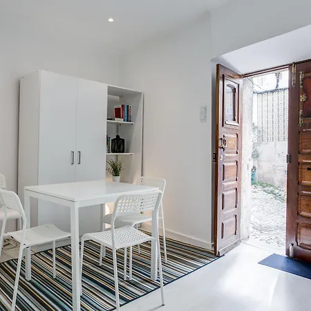 Santos Classic By Homing Appartamento
