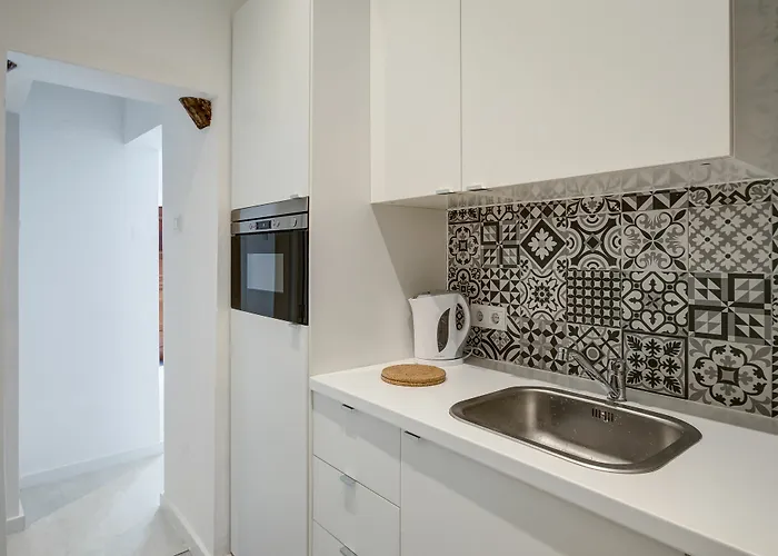 Santos Classic By Homing * Lisbon